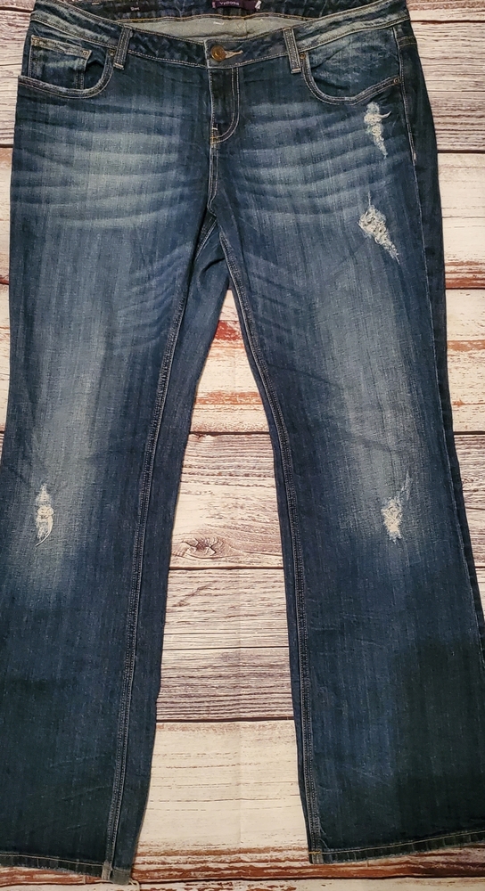 Vigoss Distressed Bootcut Jeans